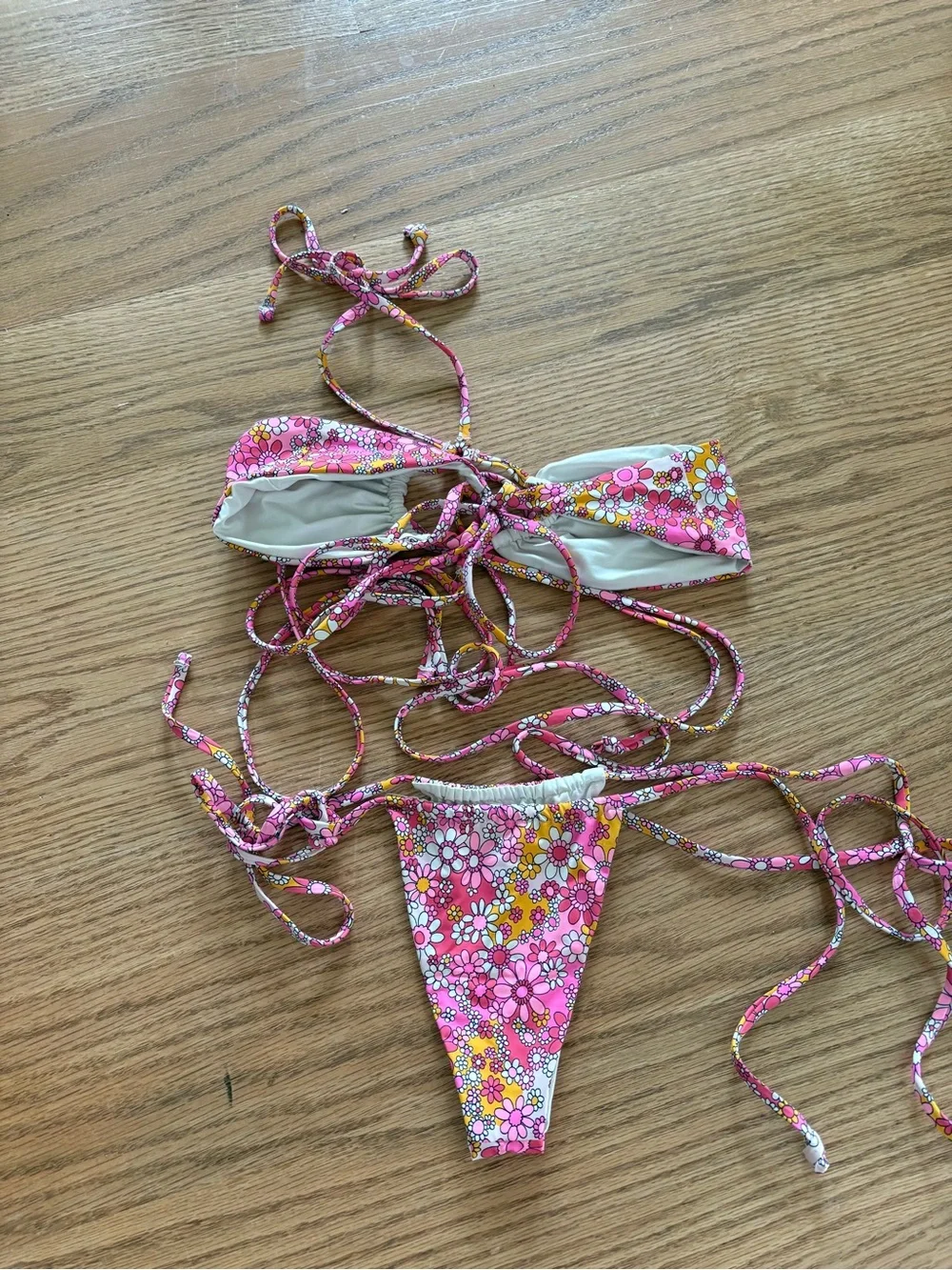 Frankies Bikinis set